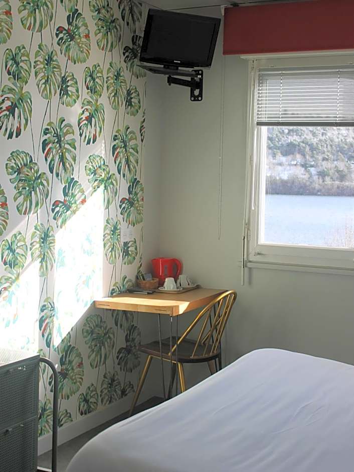Foto 1 de 4 de 1 Double Bed or 2 Beds, Lake View