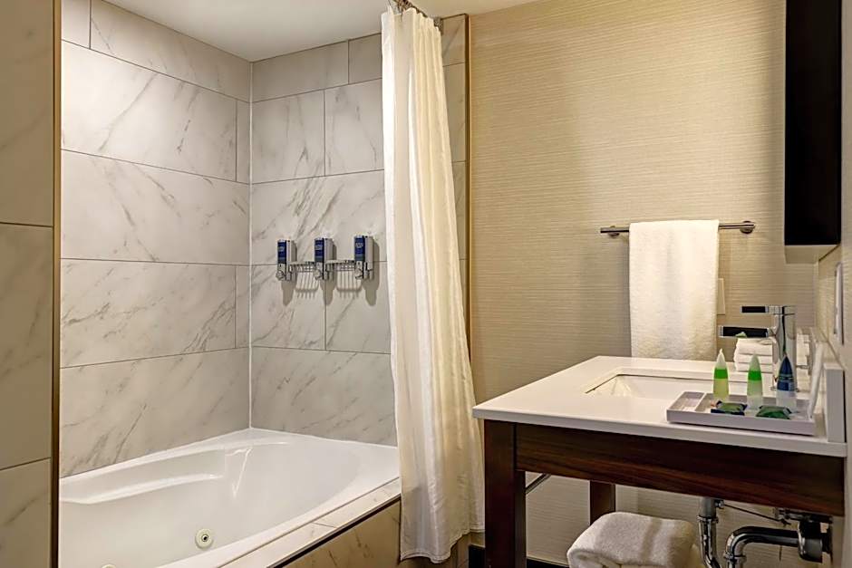 Four Points By Sheraton St. Catharines Niagara Suites