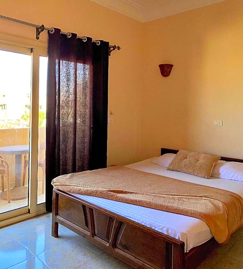 Nook – Dahab, IN
