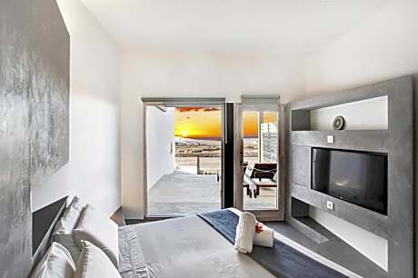 Deluxe Double Room with Sea View