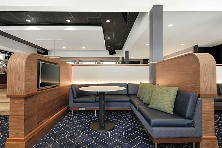 Courtyard by Marriott Denver Central Park