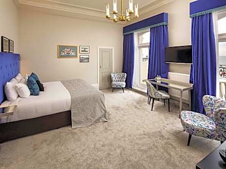 Privilege Double Room with Balcony and Seaview