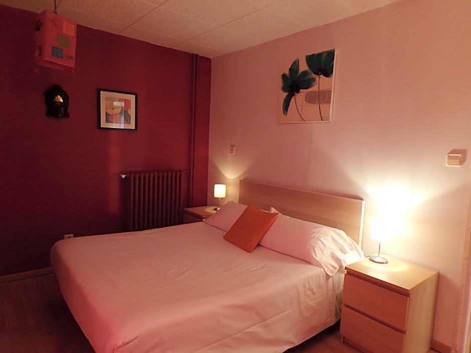 Hotel Roc de St Miquel & Apartment