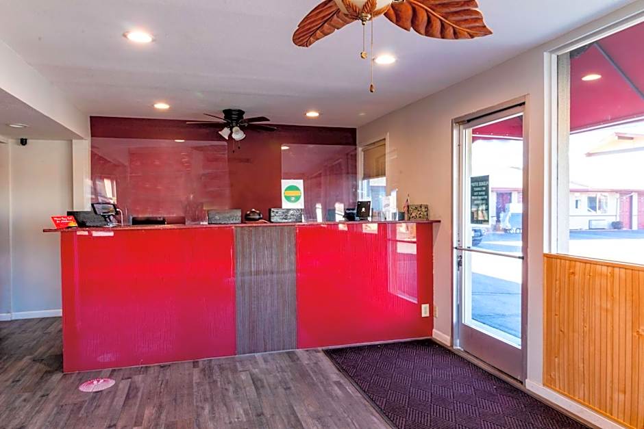 Quality Inn Bishop near Mammoth