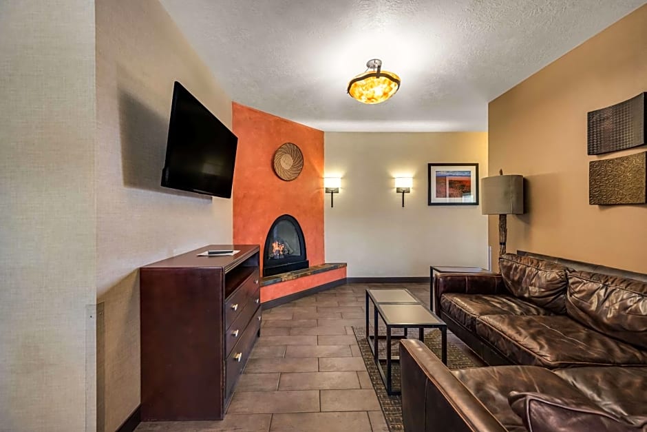 Best Western Plus Canyonlands Inn