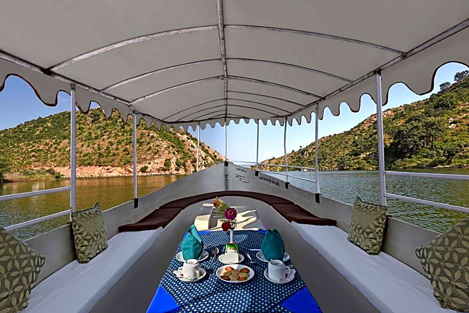 Kumbhalgarh Safari Camp by Trulyy