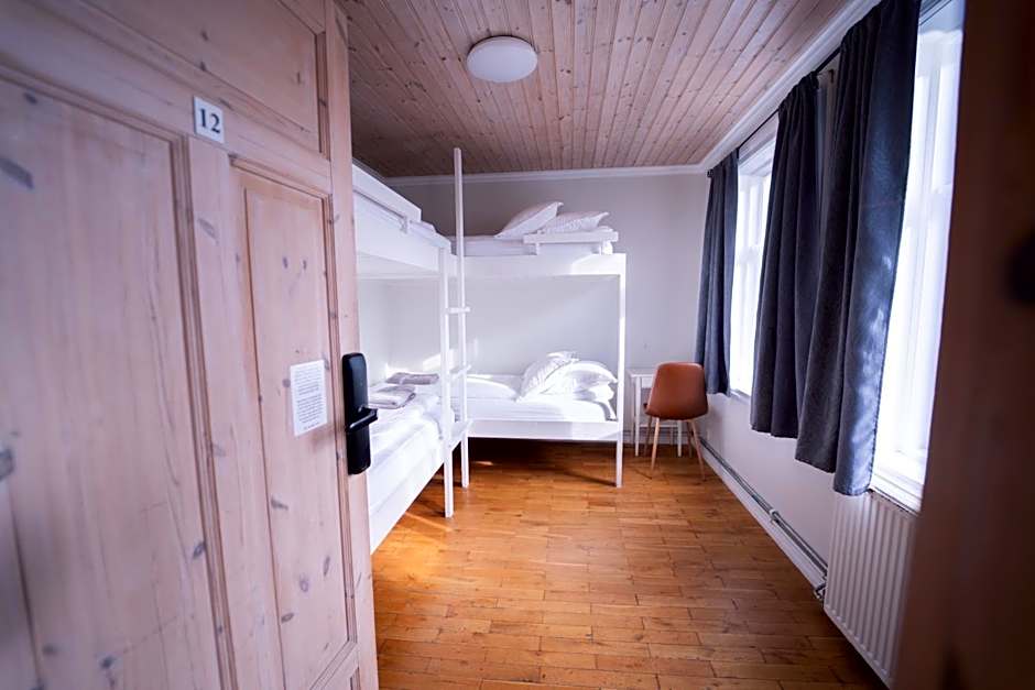 1908 Hostel by Tröll