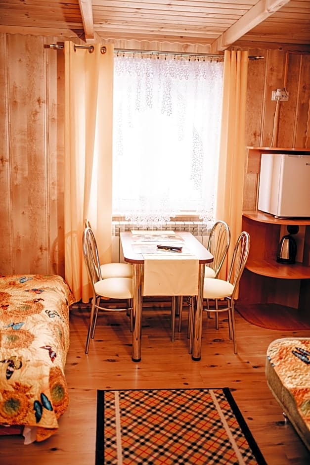 Dom Wypoczynkowy Trzy Sroczki