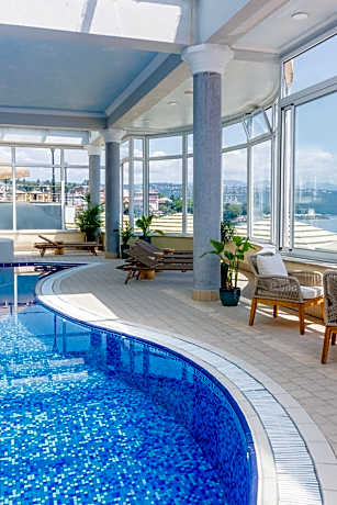 Hotel Savoy