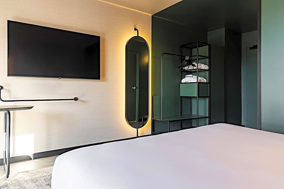 Novotel Paris Suresnes Longchamp