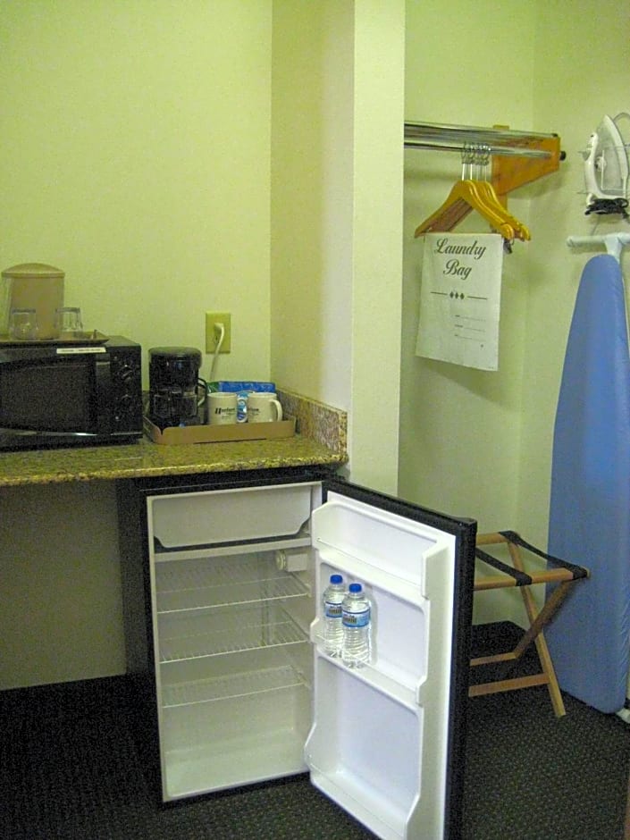 Horizon Inn & Suites
