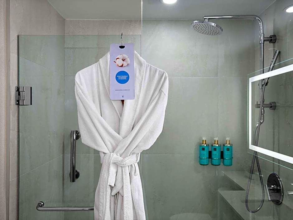 Novotel Toronto Centre