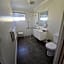 Country Pathfinder Motor Inn