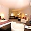 Golden Tulip Hail Hotel