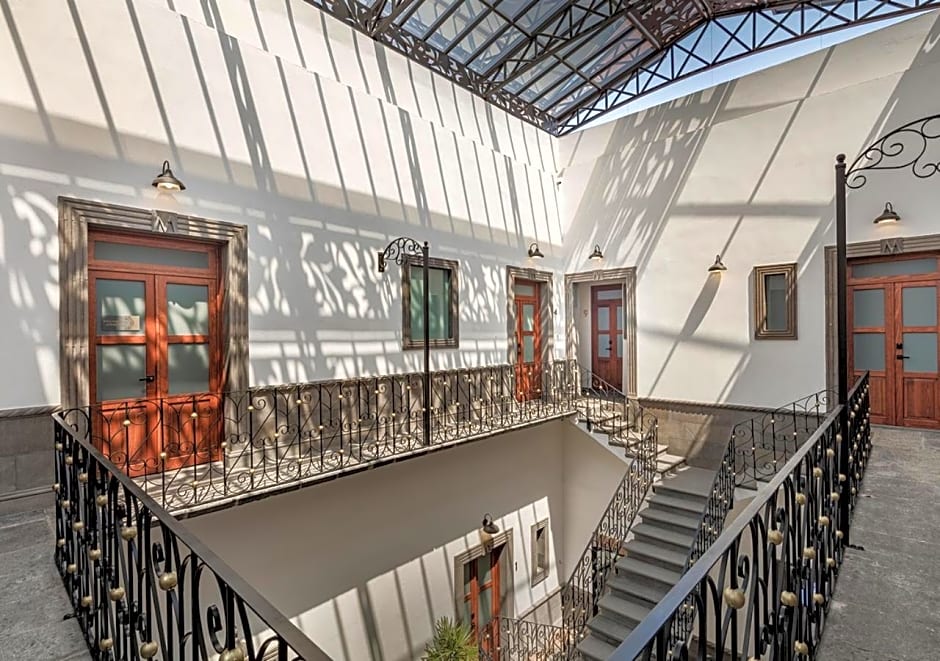 HOTEL CASA MONARCA