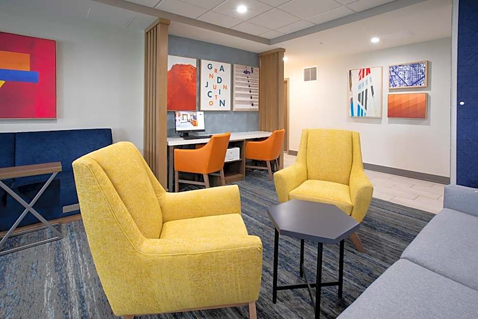 Holiday Inn Express Hotel & Suites Grand Junction By IHG
