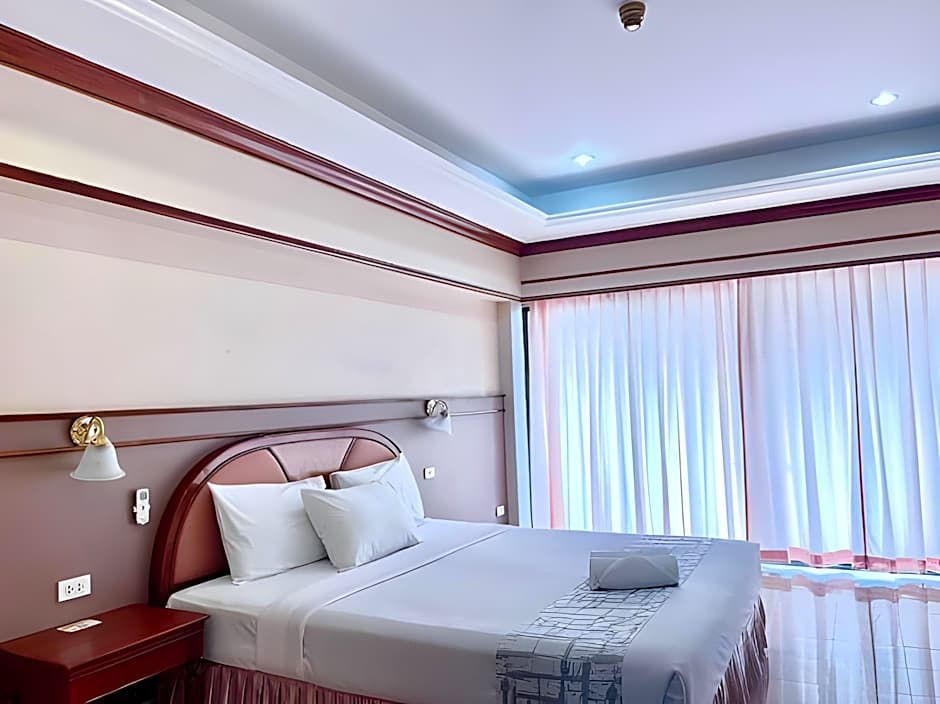 Supar Royal Beach Hotel