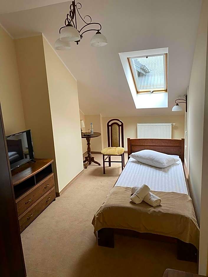 Hotel - Restauracja Koral