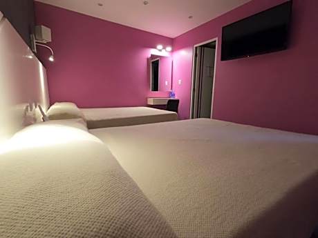 Standard Double Suite