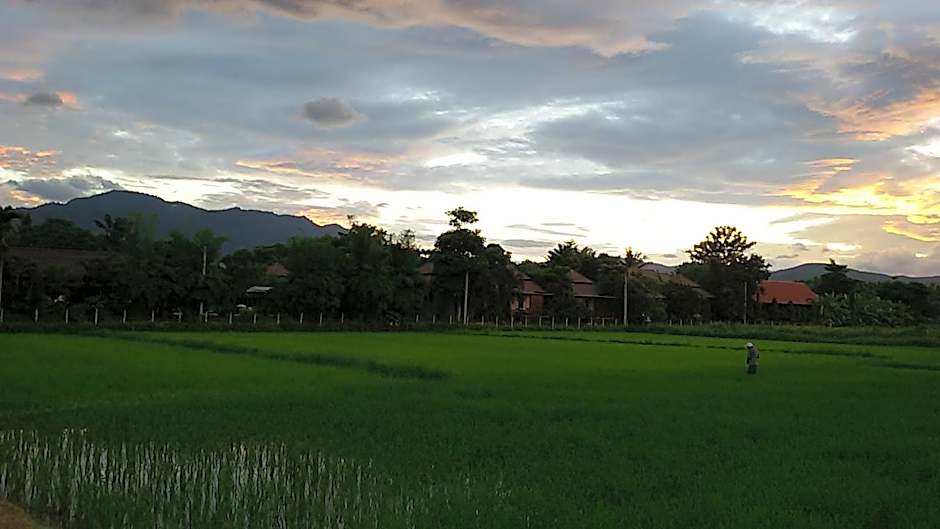 Indie House @ Maerim