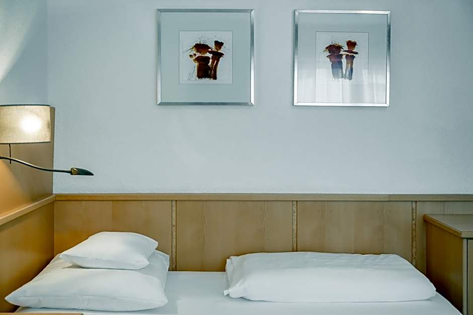 Bed & Breakfast Fender