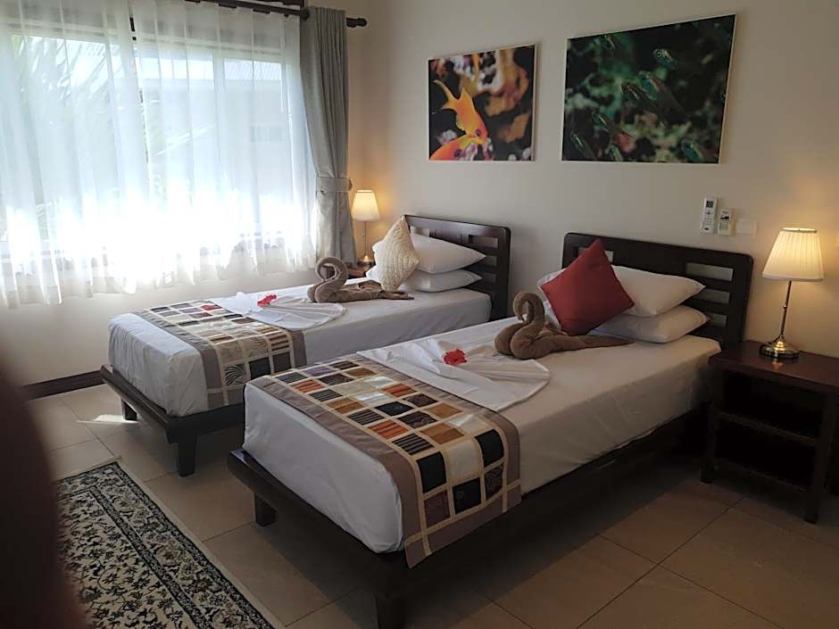 Cote d'Or Footprints