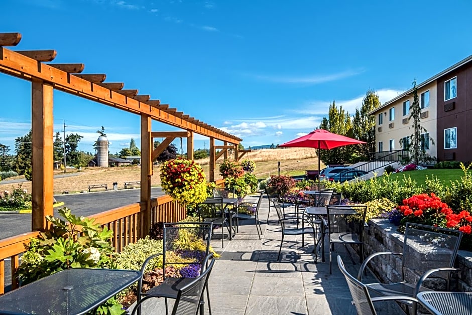 Red Lion Inn & Suites Sequim