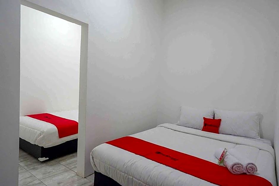 RedDoorz near GOR Jatidiri Semarang