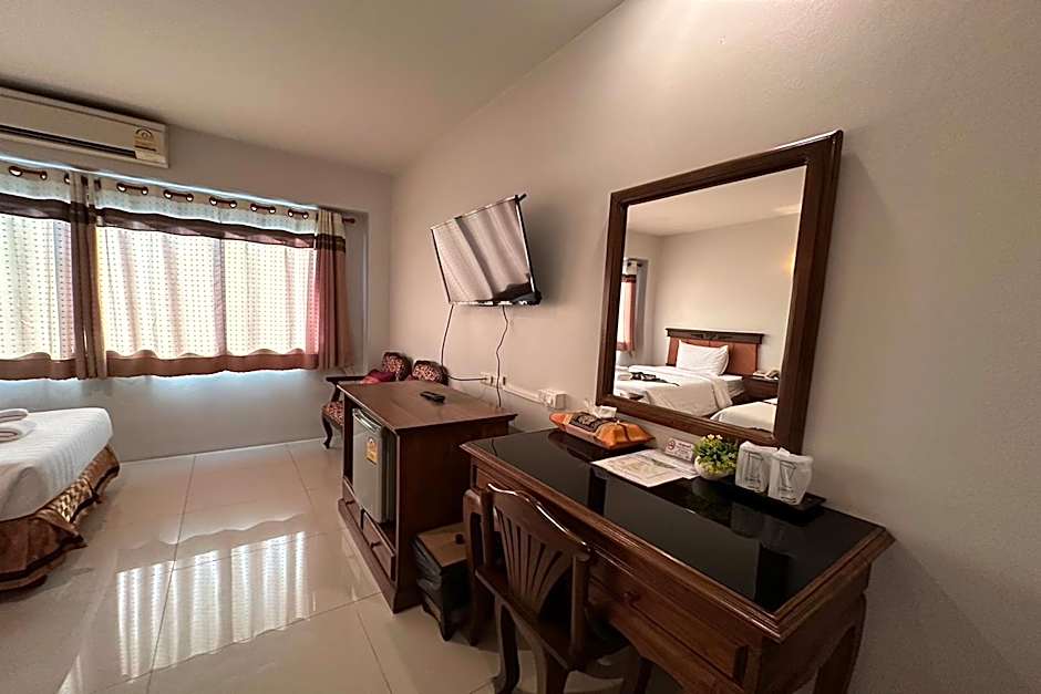Chiangrai Grand Room Hotel