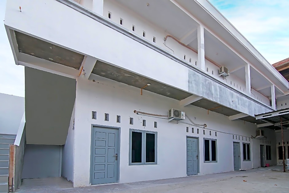 OYO 91681 Raysa Homestay