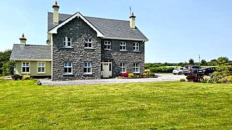 Whitethorn Lodge, Bed & Breakfast, Lackafinna