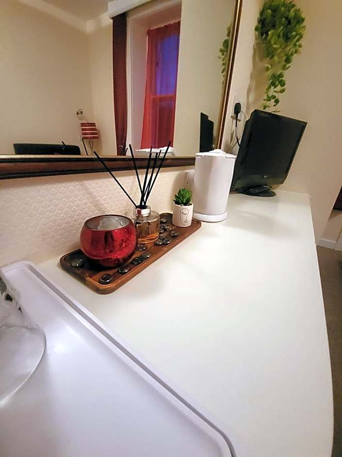 The Old Bank House Hotel