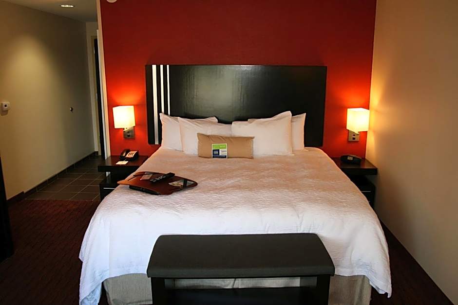 Hampton Inn By Hilton & Suites Lebanon