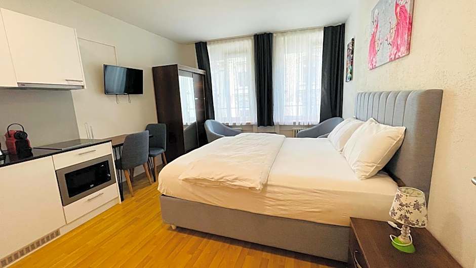 Foto 1 de 6 de Double Room with Private Bathroom