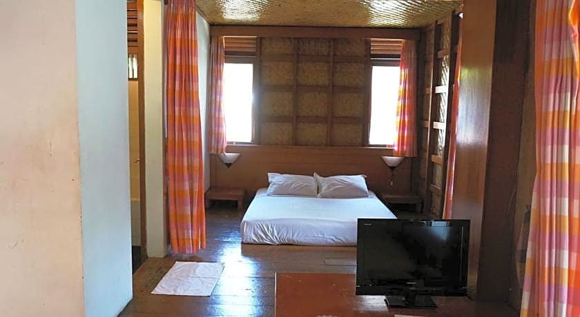 Kampung Sumber Alam Garut PBA