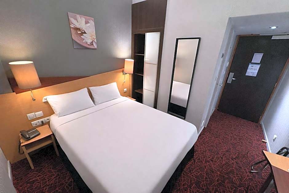 Kyriad Hotel Dijon Centre Gare
