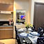 Bayfront Suite in Pasay, Manila Near NAIA Terminal, PICC, Star City, MOA and US Embassy - Pet-Friendly, Free Pool, Wi-Fi & Netflix