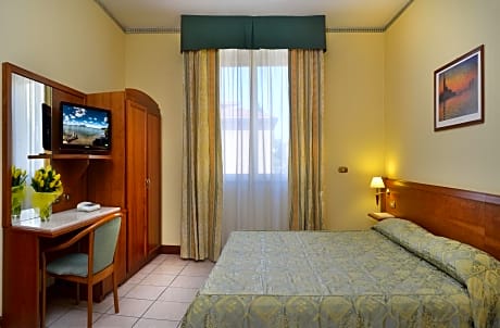 Classic Double or Twin Room