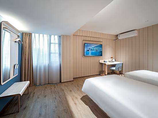 Hanting Hotel Zhuhai Qianshan Mingzhu Nan Road