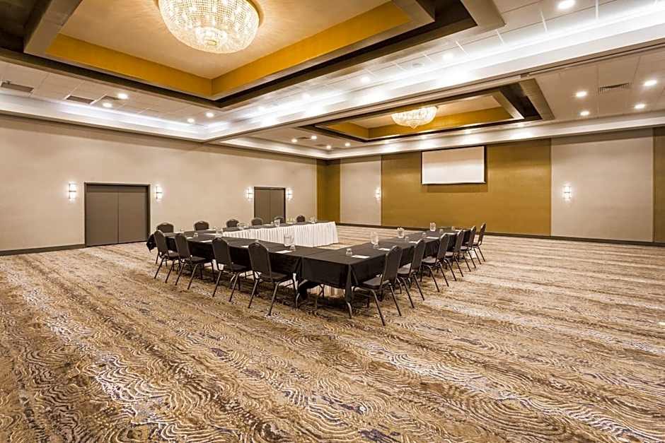 Holiday Inn Roanoke - Valley View By IHG