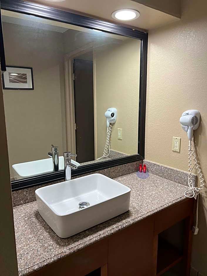 SureStay Plus by Best Western Mobile I-65