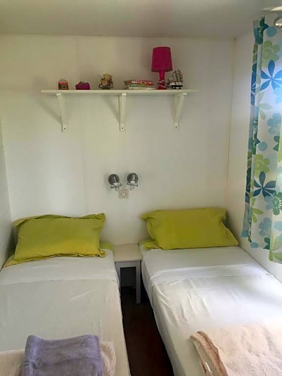 Mobil home climatisé, bord de mer Macinaggio