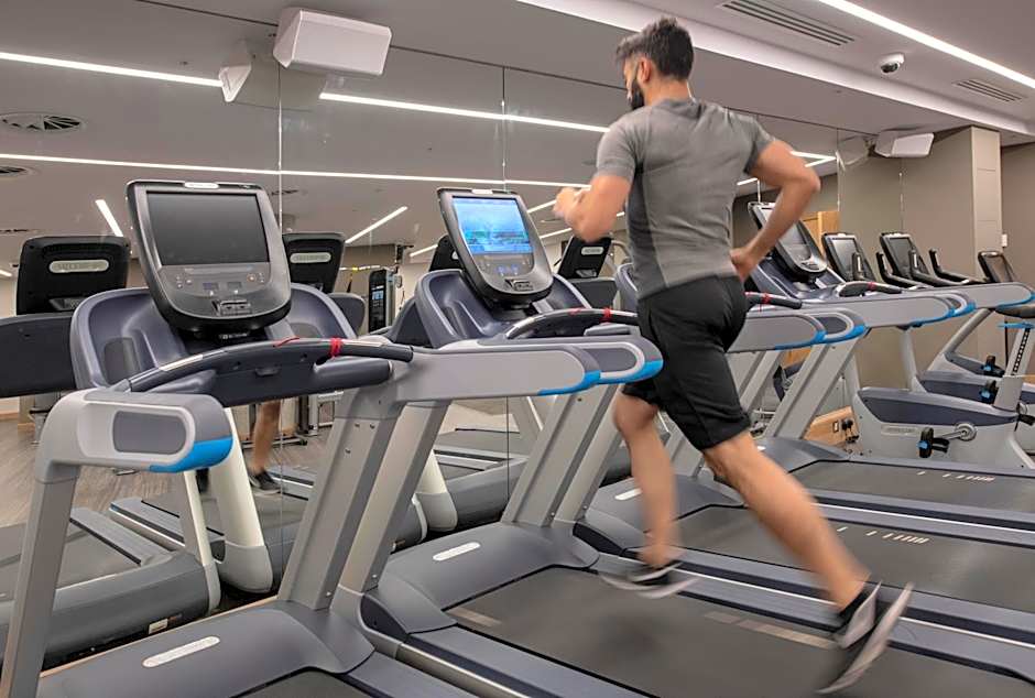 Lincoln Plaza London, Curio Collection By Hilton