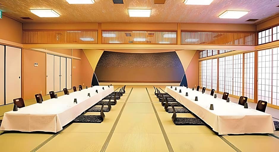 Hill Hotel Sunpia Iga