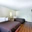 Travelodge by Wyndham Essington / Philadelphia Airport