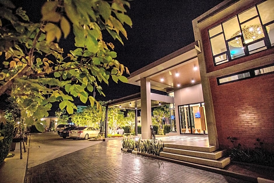 Bunprasop Garden Hotel