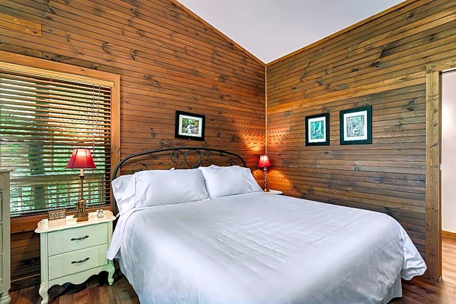 Rivers Edge Treehouses