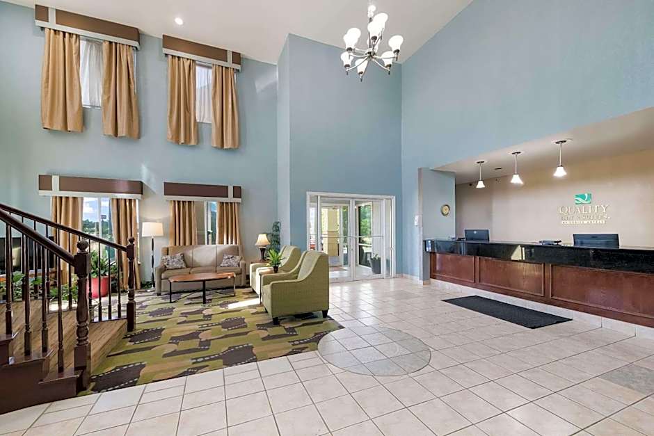 Quality Inn & Suites Terrell