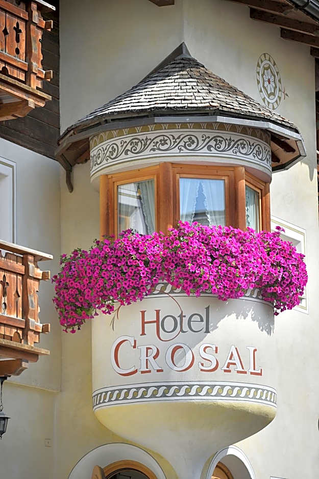 Hotel Crosal