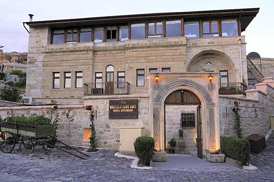 NOSTALJI CAVE SUIT HOTEL